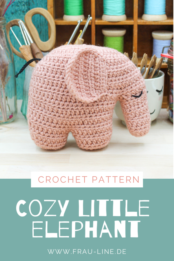 Frau Line Amigurumi Crochet Pattern Pin 3